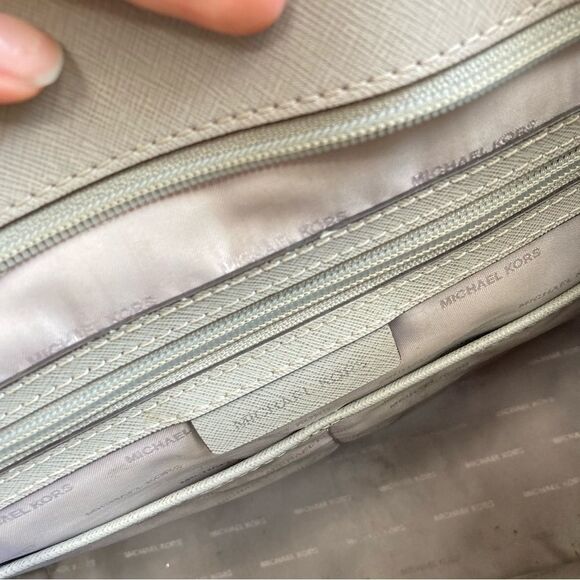 MICHAEL KORS Grey Jet Set Laptop Tote Shoulder Bag Voyager - Picture 4 of 9